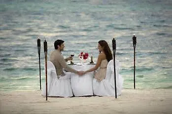 Barcelo Costa Cancun All Inclusive Hotel