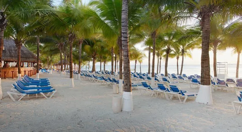 **** Hotel Barcelo Costa Cancun All Inclusive México