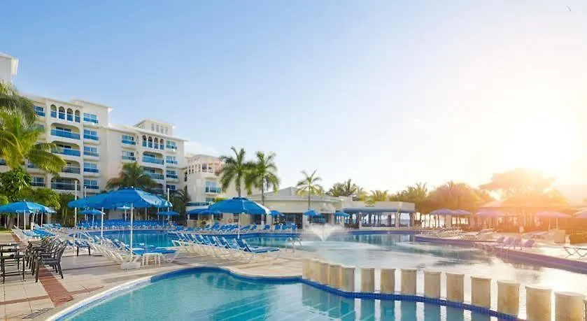 Hotel Barcelo Costa Cancun All Inclusive