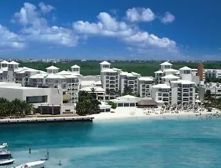 Barcelo Costa Cancun All Inclusive Hotel