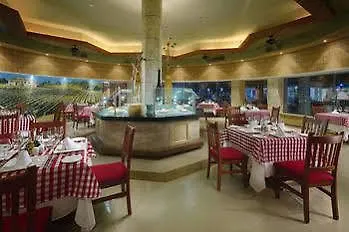 Barcelo Costa Cancun All Inclusive Hotel